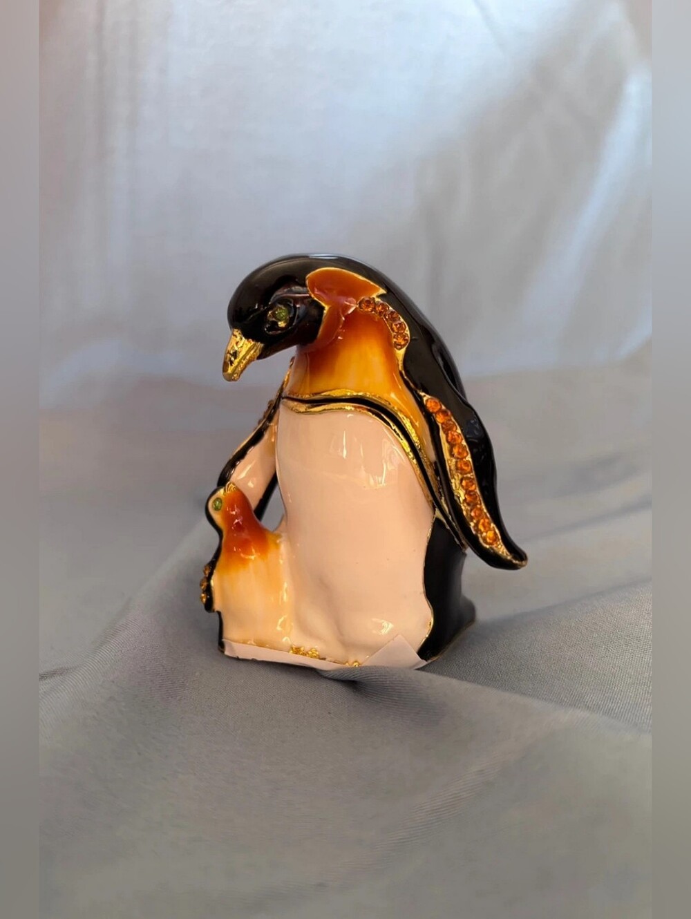 Enameled Penguin & Chick hinged trinket box